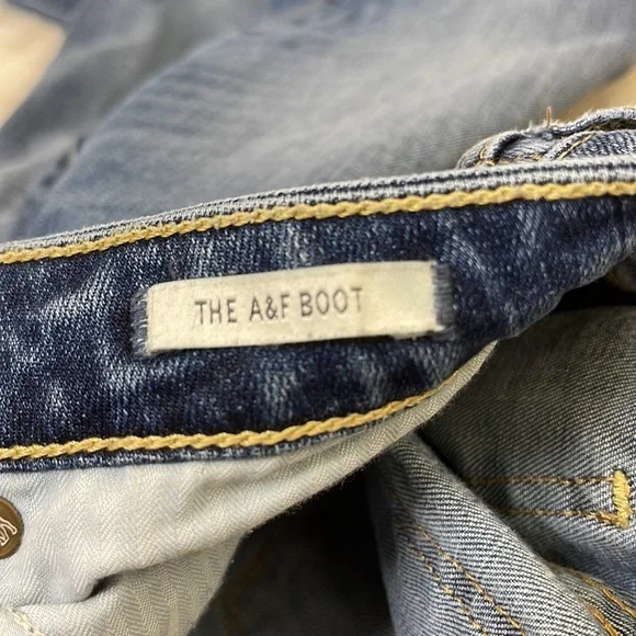 👖Abercrombie "The A&F Boot" jeans - Picture 9 of 9